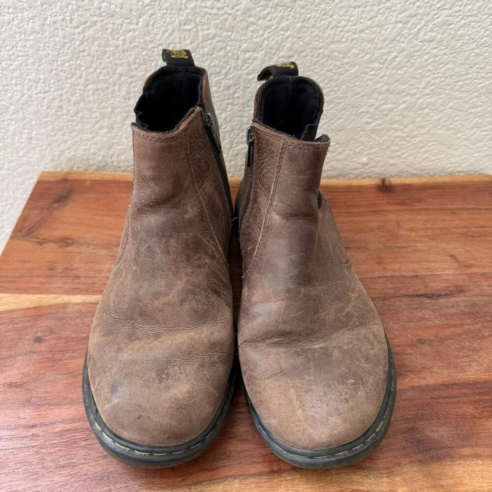 Dr. Martens Well-Worn Brown Chelsea‎ Boots Size 5